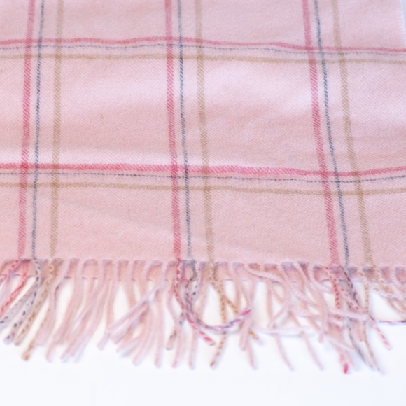 Louisa Perini Scarf - Picture 4 of 4